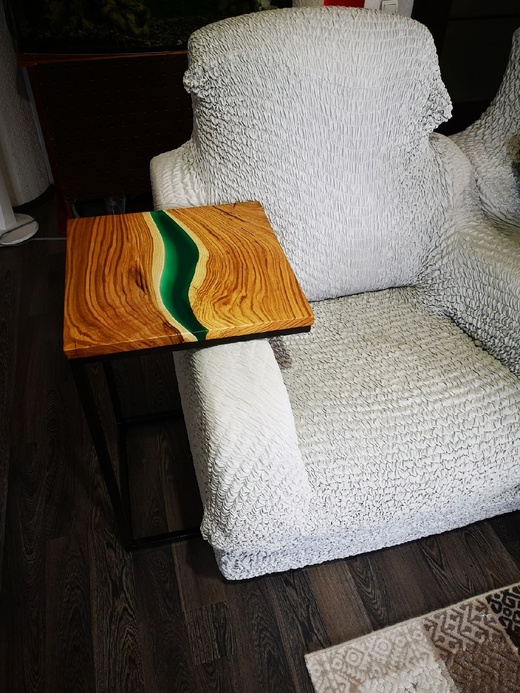 Столик приставной в Wood Steel. Фото N3